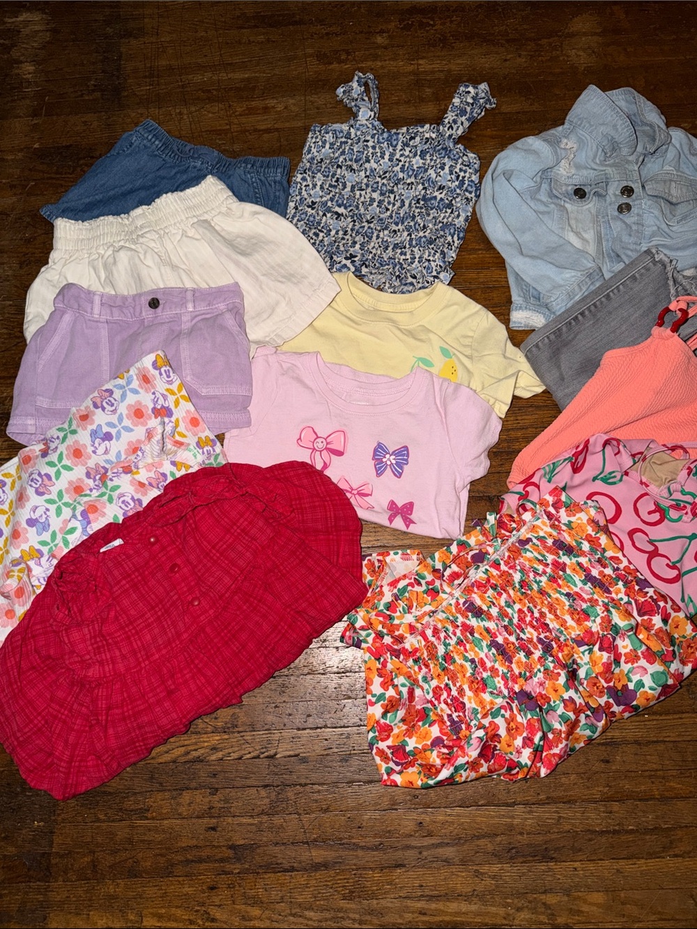 Girl’s 4T bundle 13 pieces